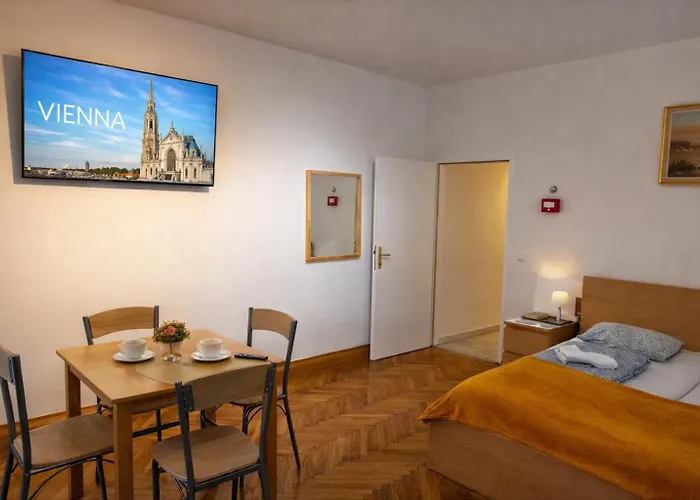 Center Of Colorful Prater Apartment *